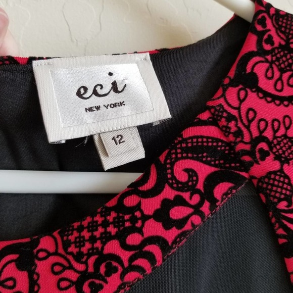 ECI Red & Black Mesh Cutout Damask Sheath Dress 12 - Picture 4 of 8